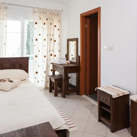 Guest house Vesna 3*