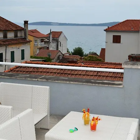 Vesna بيت ضيافة Kaštela